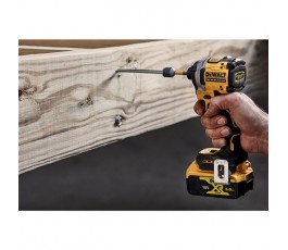 DEWALT AKUMULATOROWA ZAKRĘTARKA UDAROWA 18V 1/4' XR DCF850N