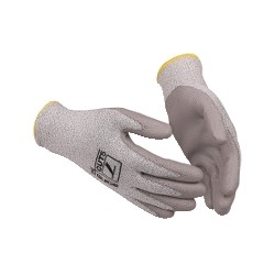 96218