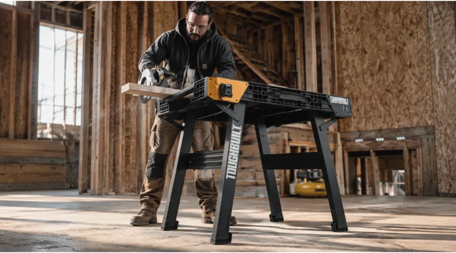 ToughBuilt TB-WB700 – składany stół roboczy, który ma sens
